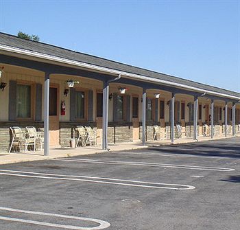 Travelodge By Wyndham Strasburg/Lancaster Amish Country Exteriér fotografie